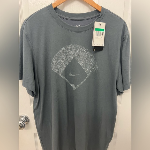 Nike Other - Nike Men’s basketball shirt size xl new